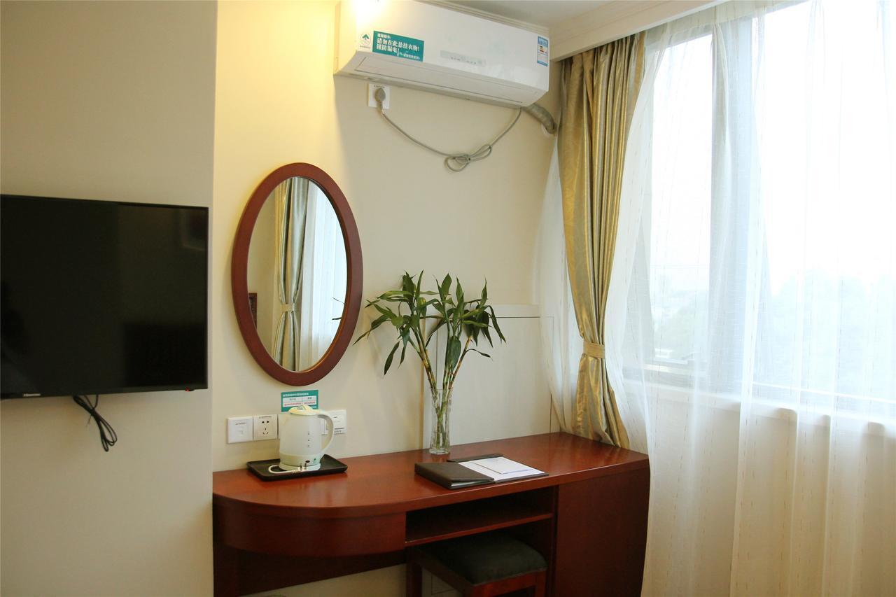 Greentree Inn Beihang Commercial Street Express Hotel Shenyang Exterior photo